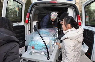 阿拉山口市妇婴监护型护送