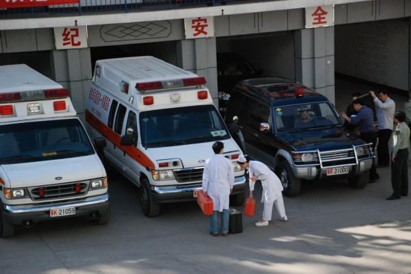 阿拉山口市救护车转院